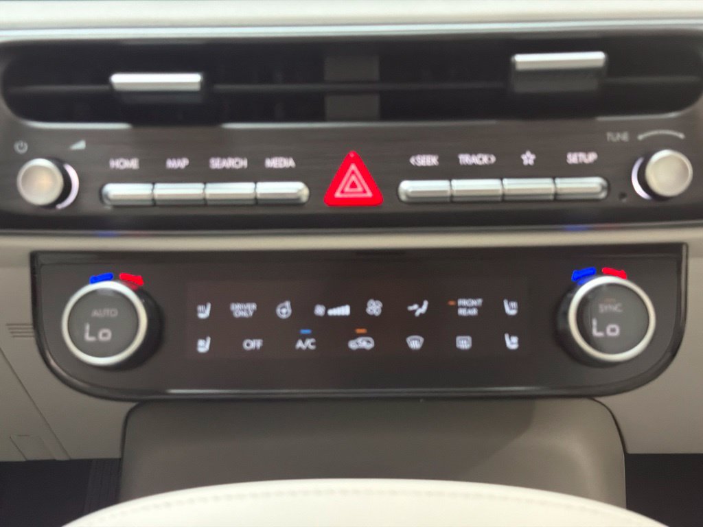 New 2027 Hyundai Palisade SEL Premium FWD image 17