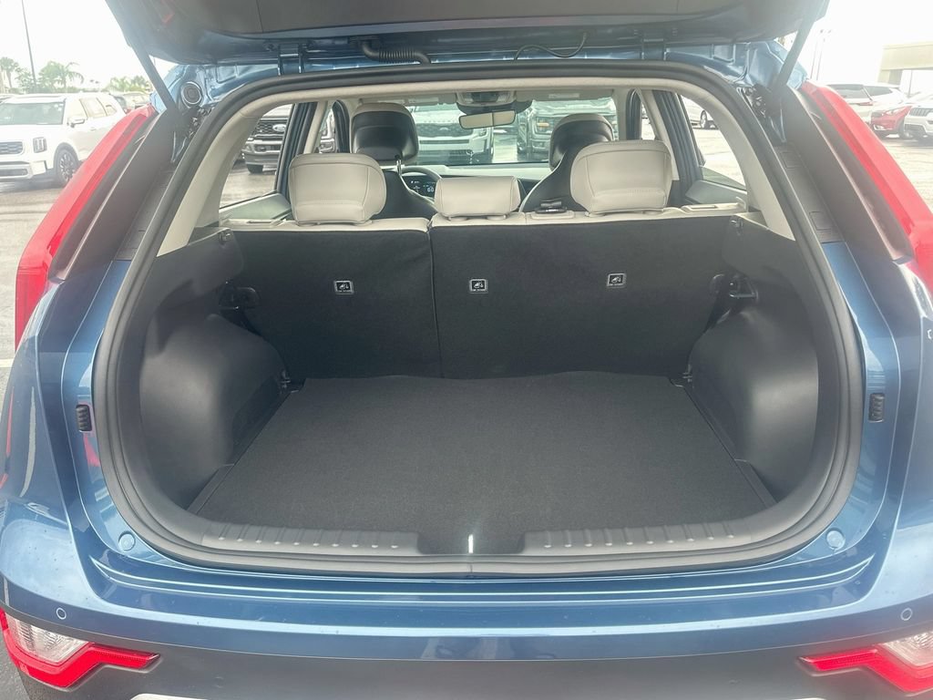 Used 2026 Kia Niro EX FWD image 25