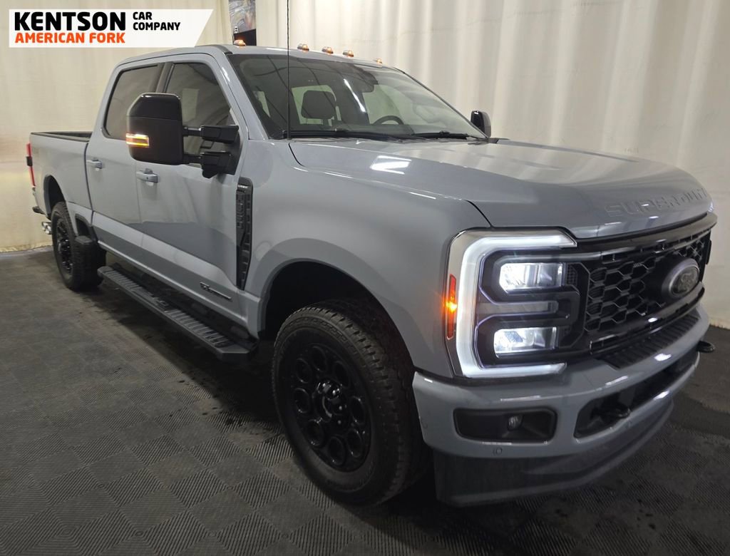 Used 2026 Ford F350 Lariat w/ Black Appearance Package AWD/4WD image 4