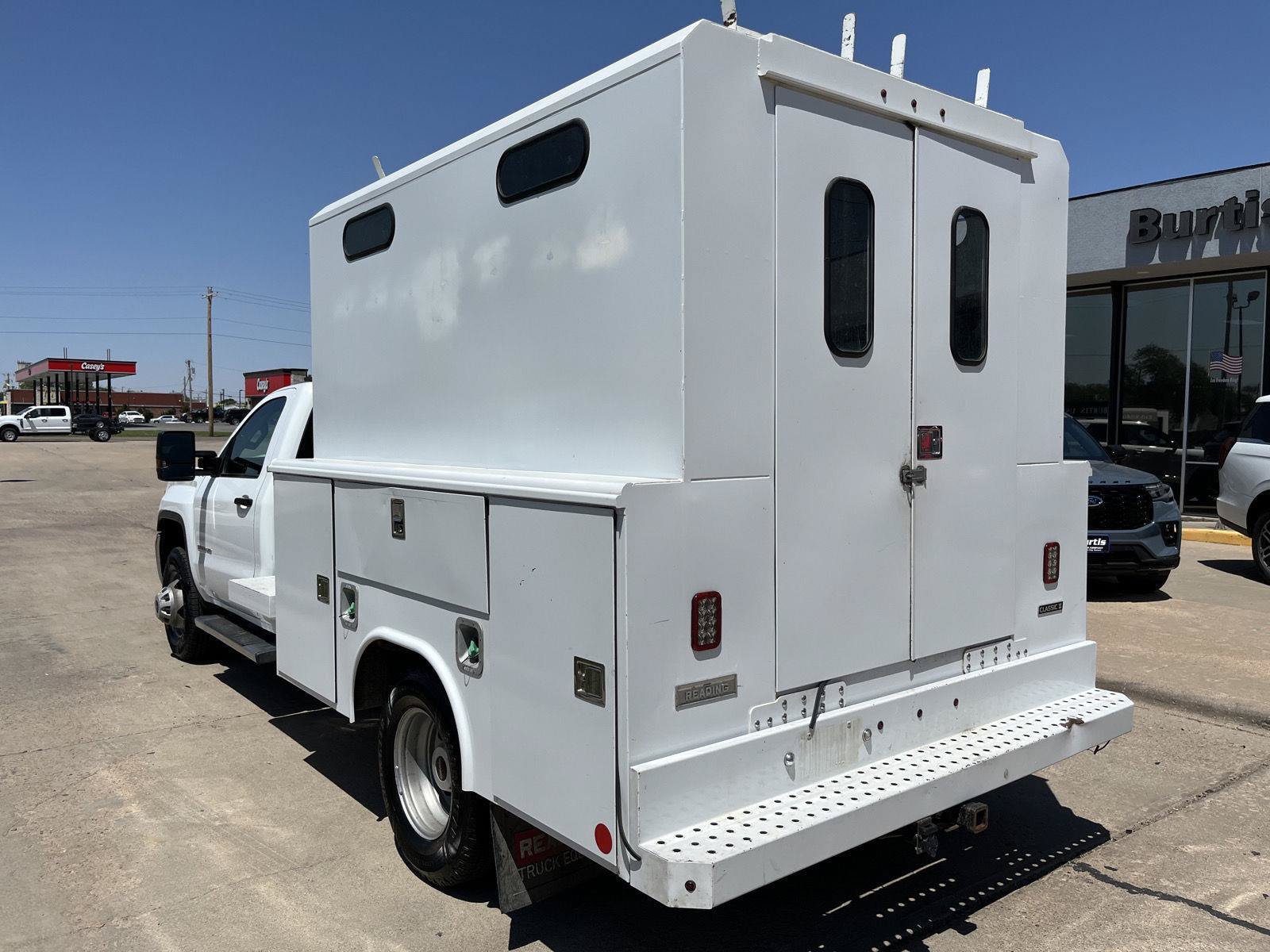 Used 2018 GMC Sierra 3500 4x4 Regular Cab w/ Sierra Convenience Package image 10