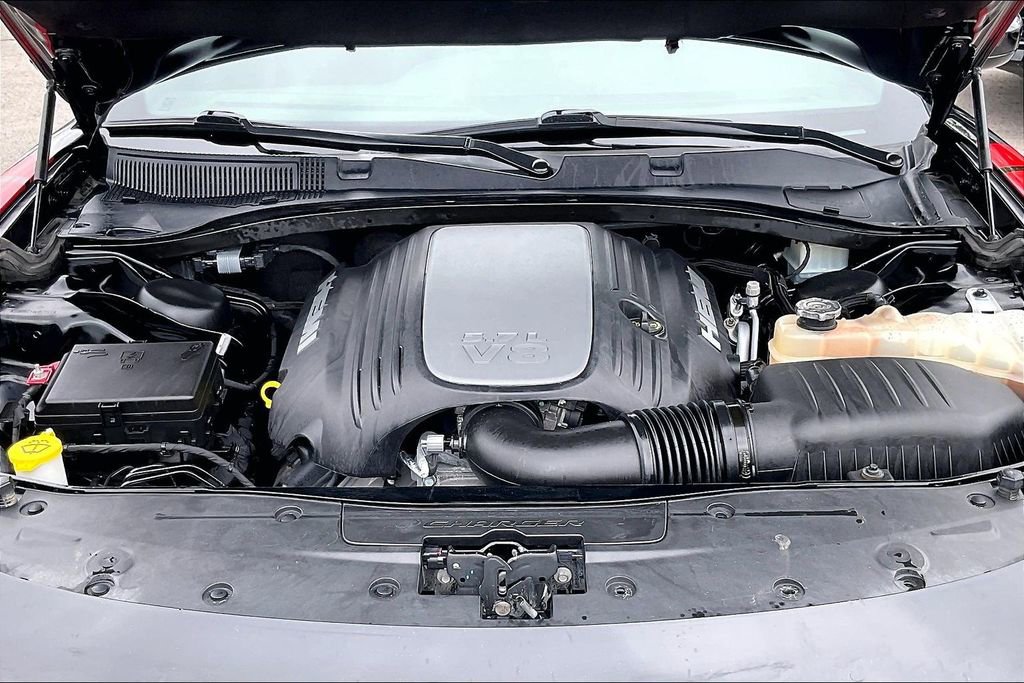 Used 2019 Dodge Charger R/T RWD image 13