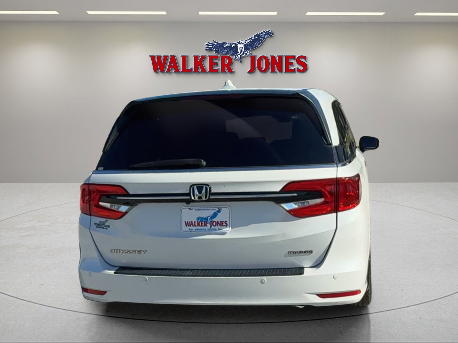 Used 2023 Honda Odyssey Touring image 4