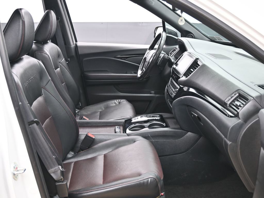 Used 2022 Honda Ridgeline Black Edition image 34