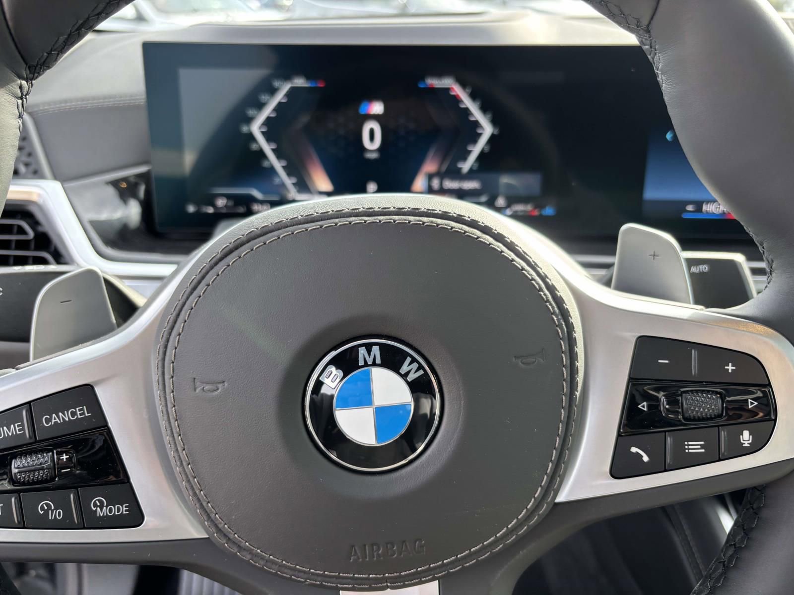 New 2026 BMW X6 xDrive40i w/ Climate Comfort Package image 16