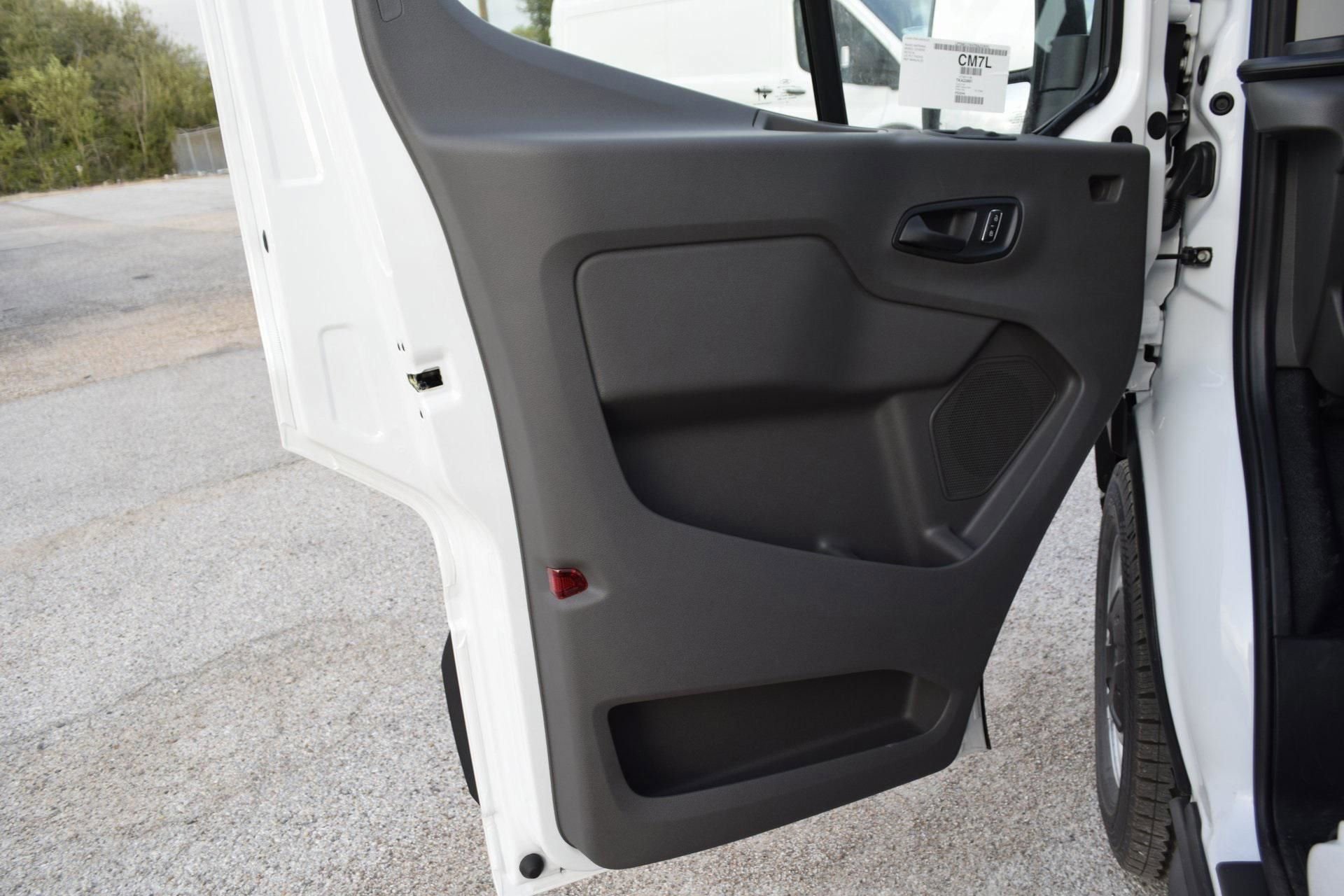 New 2026 Ford Transit 250 148 Medium Roof w/ Load Area Protection Package image 19