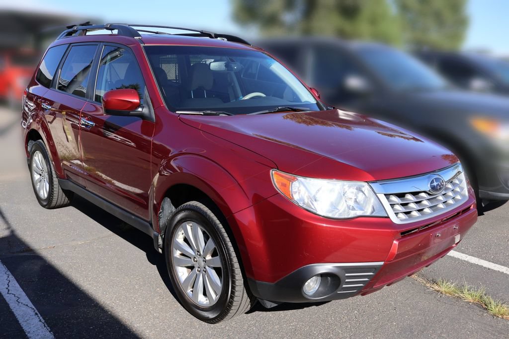Used 2013 Subaru Forester 2.5X Limited AWD/4WD image 12