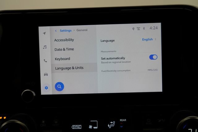 Used 2023 Toyota Highlander XLE image 39