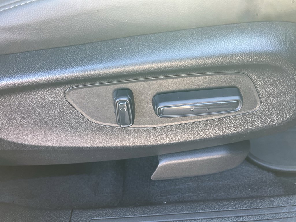 Used 2024 Honda CR-V EX-L image 30