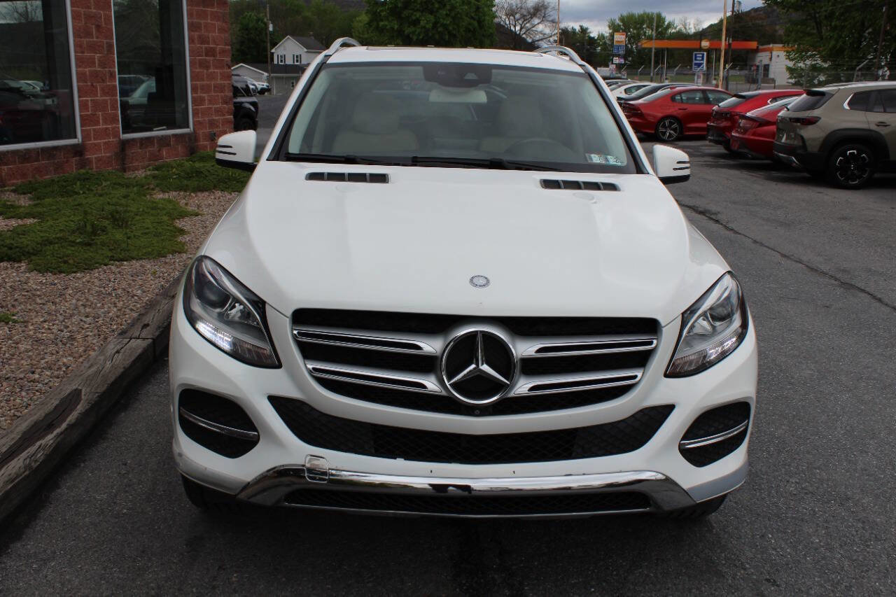 Used 2017 Mercedes-Benz GLE 350 4MATIC image 4