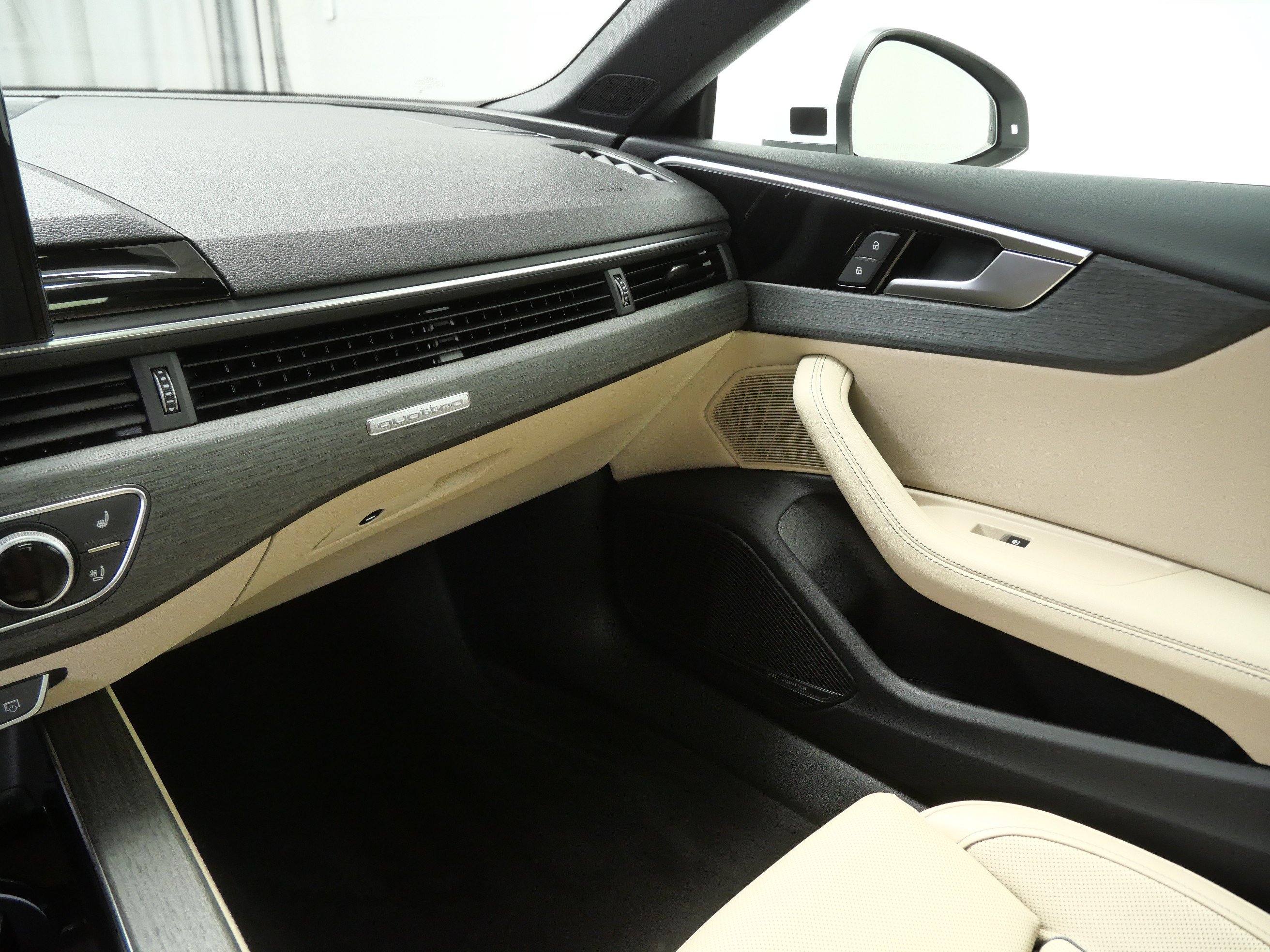 Used 2023 Audi A5 2.0T Premium Plus w/ Premium Plus AWD/4WD image 19