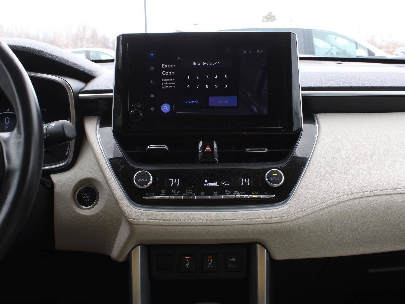 Used 2023 Toyota Corolla Cross XLE w/ Convenience Package image 14