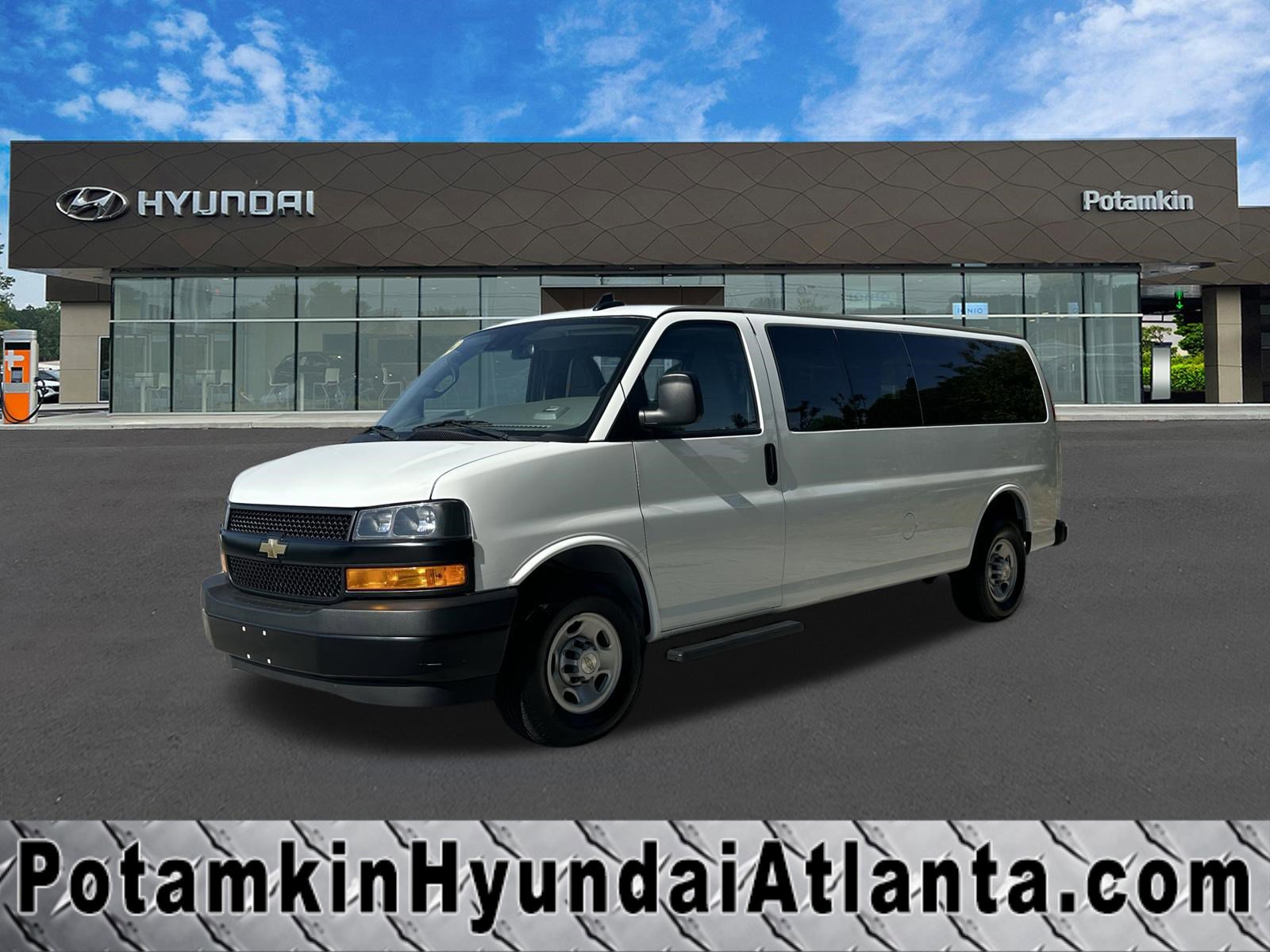 Used 2024 Chevrolet Express 3500 LS image 1
