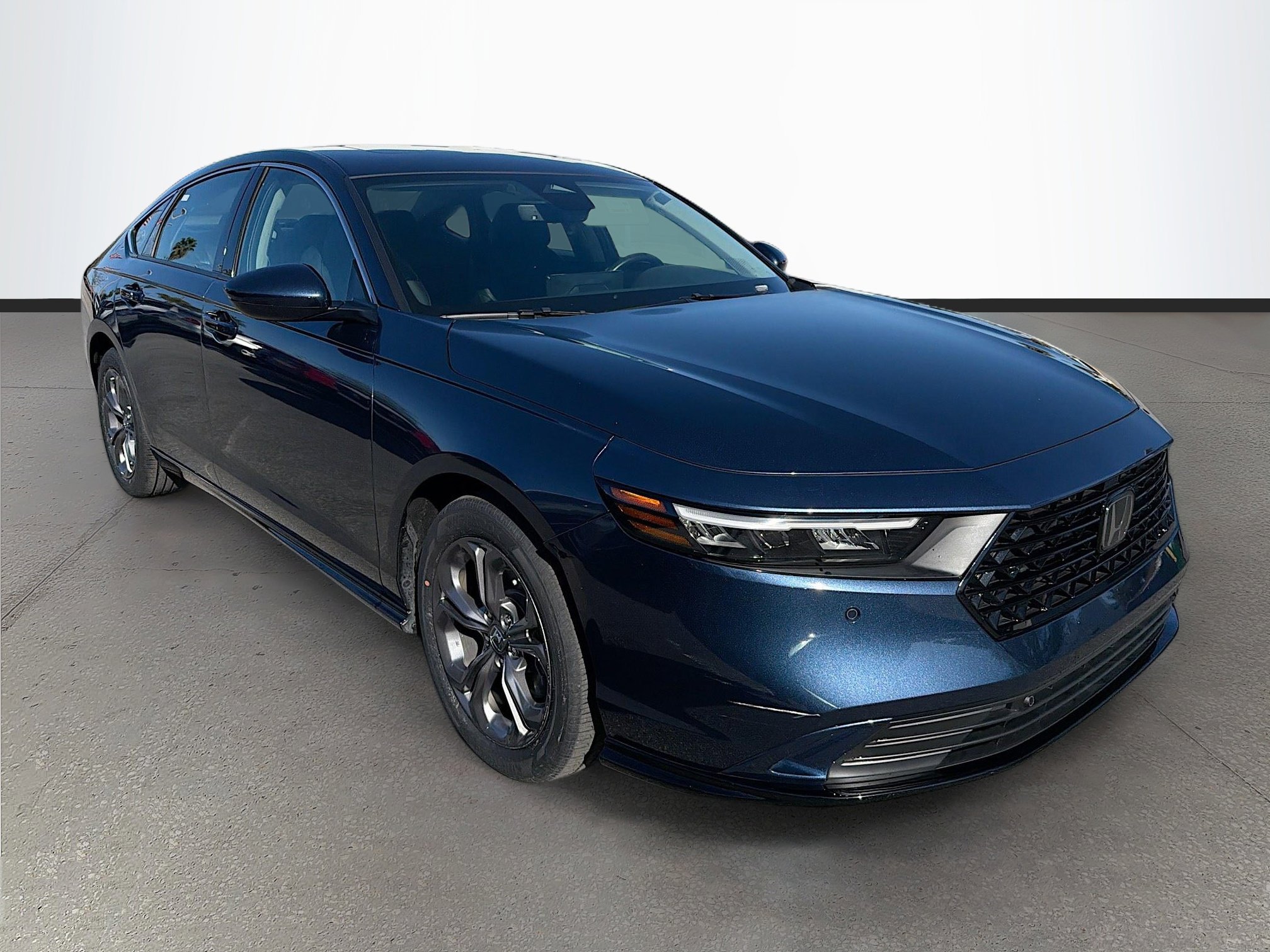 Used 2023 Honda Accord EX-L image 1