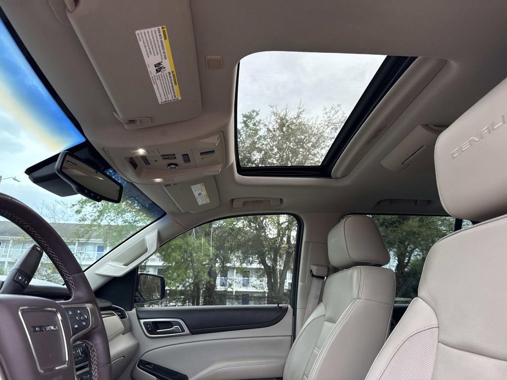 Used 2015 GMC Yukon Denali w/ Touring Package image 30