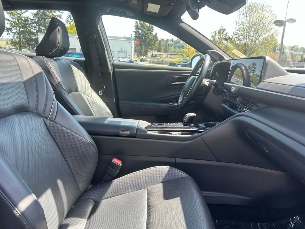 Certified 2024 Toyota Crown Limited AWD/4WD image 16