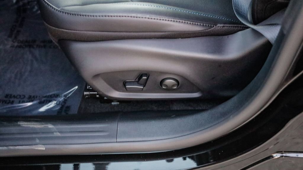 New 2026 Jeep Compass Limited image 22