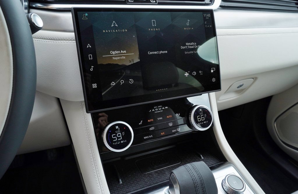 Used 2025 Jaguar F-PACE R-Dynamic S AWD/4WD image 20