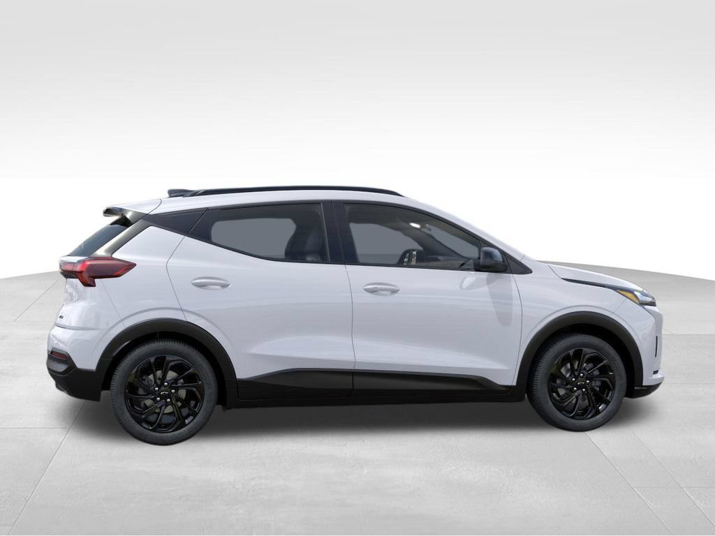 New 2027 Chevrolet Bolt RS FWD image 5
