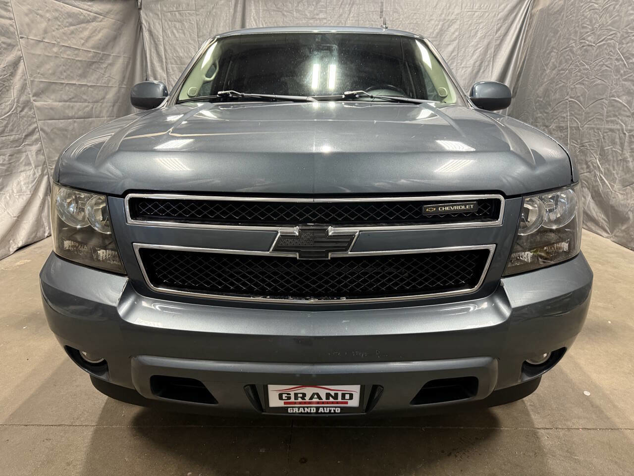 Used 2008 Chevrolet Tahoe LT w/ Convenience Package 1 image 2