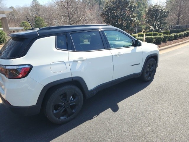 Used 2021 Jeep Compass Latitude image 6