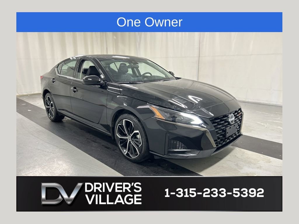 Used 2023 Nissan Altima 2.5 SR