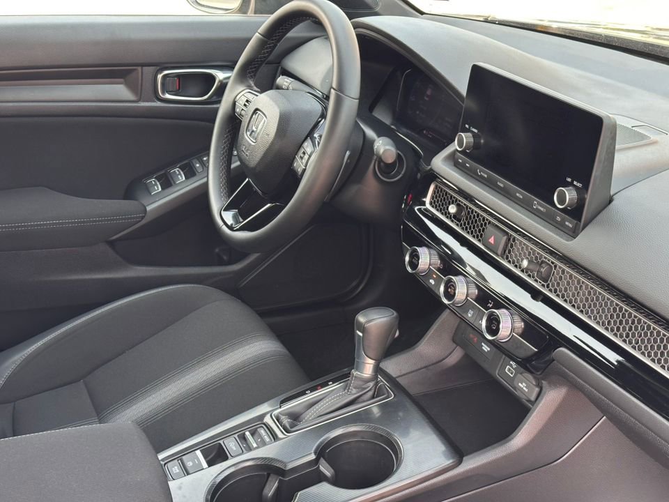 Used 2023 Honda Civic Sport image 8