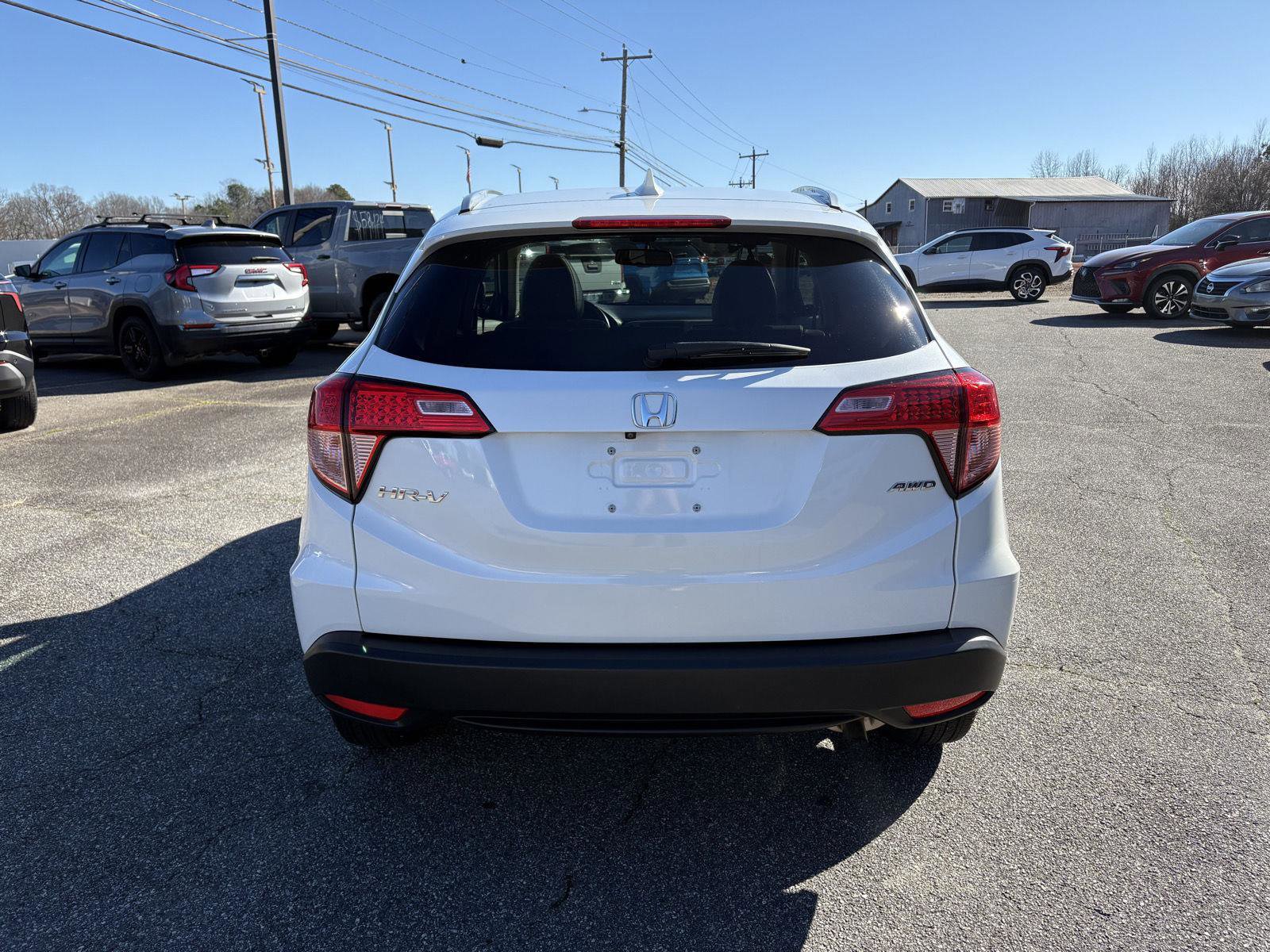 Used 2018 Honda HR-V EX-L image 4