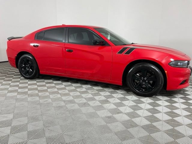 Used 2023 Dodge Charger SXT RWD image 11