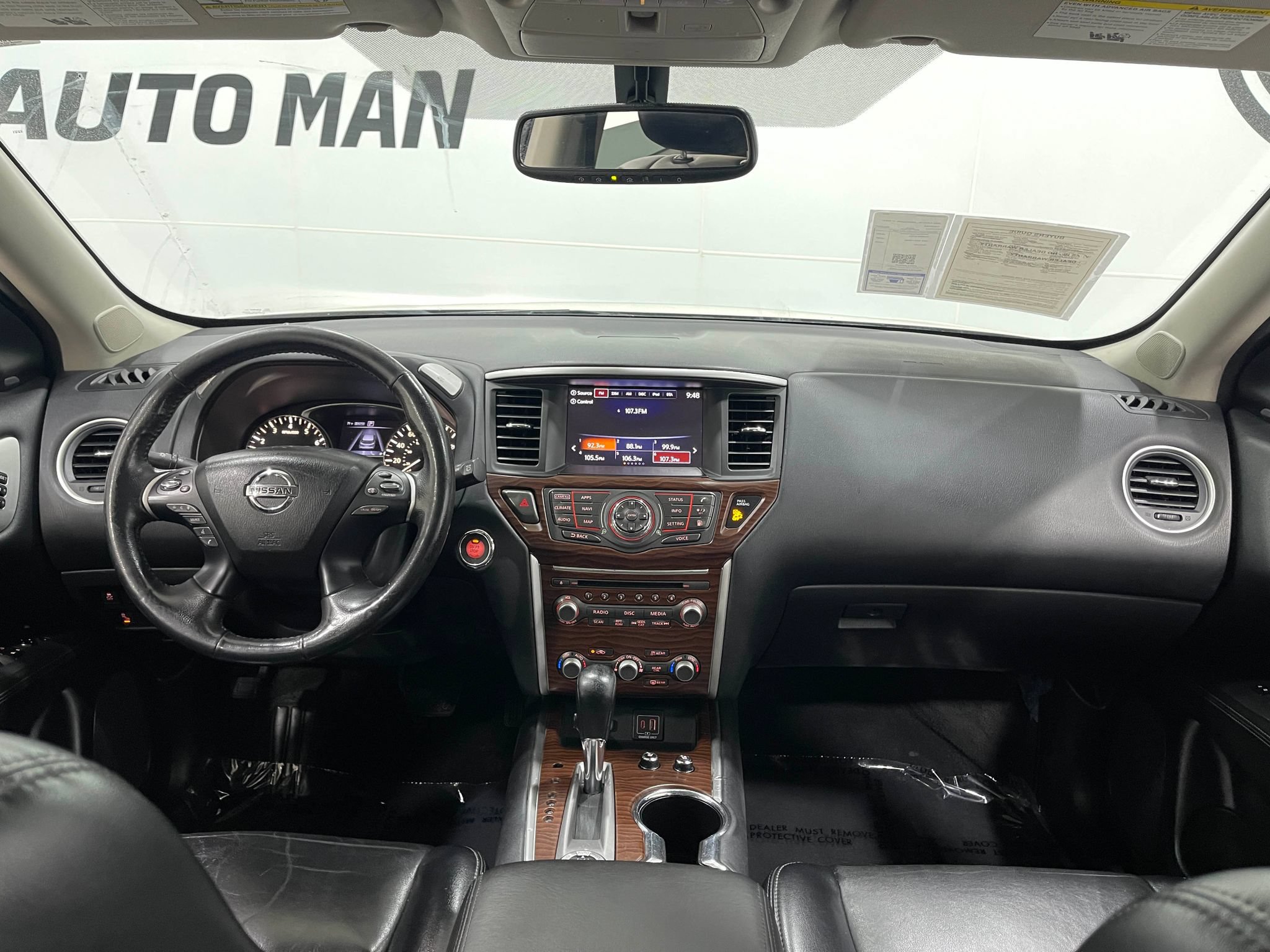 Used 2019 Nissan Pathfinder Platinum w/ Cargo Package AWD/4WD image 19