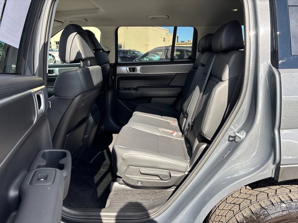 Certified 2025 Hyundai Santa Fe XRT AWD/4WD image 15
