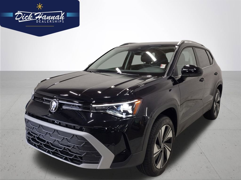 New 2026 Volkswagen Taos SE AWD/4WD image 1