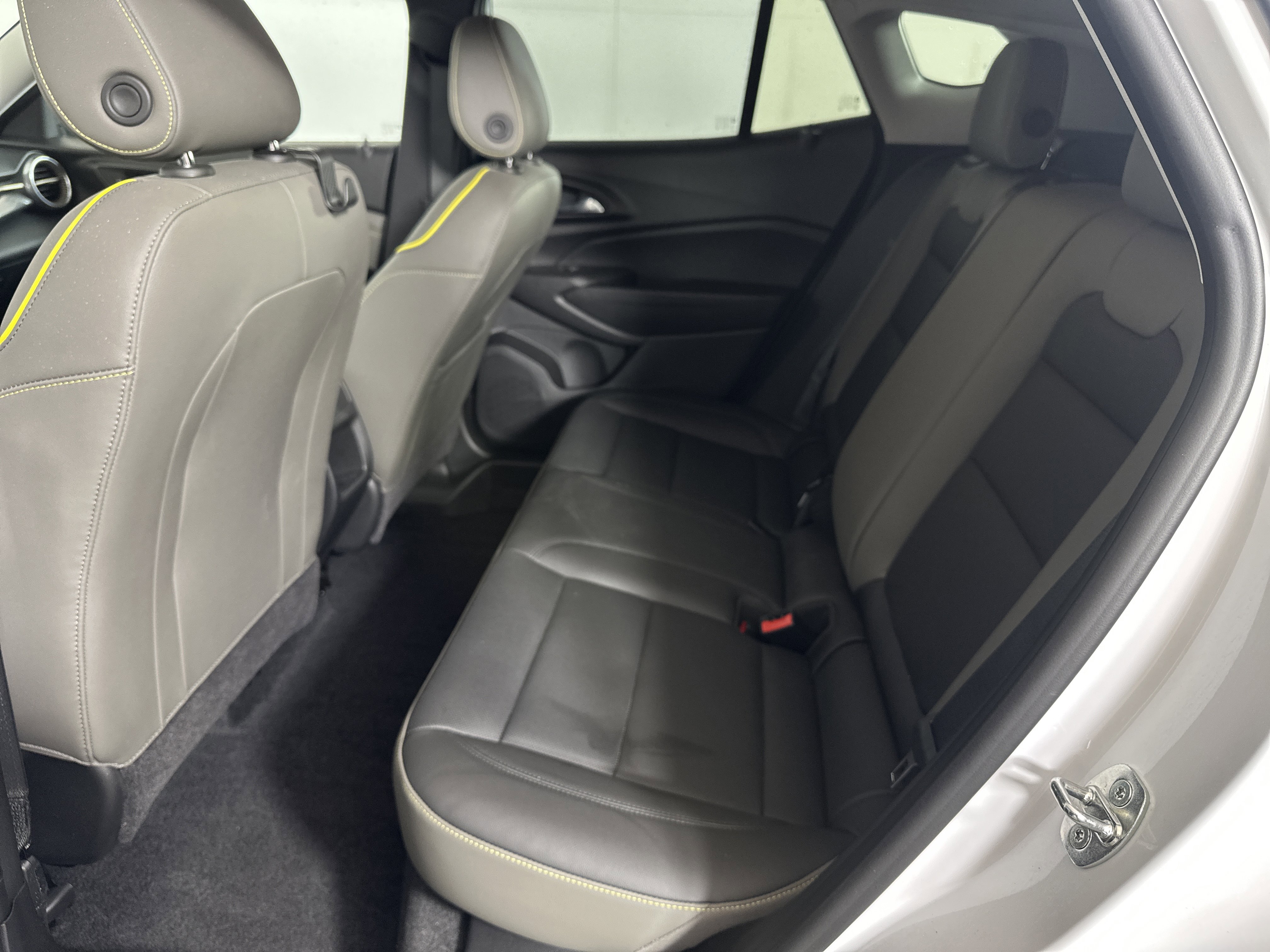 Used 2024 Chevrolet Trax ACTIV image 7