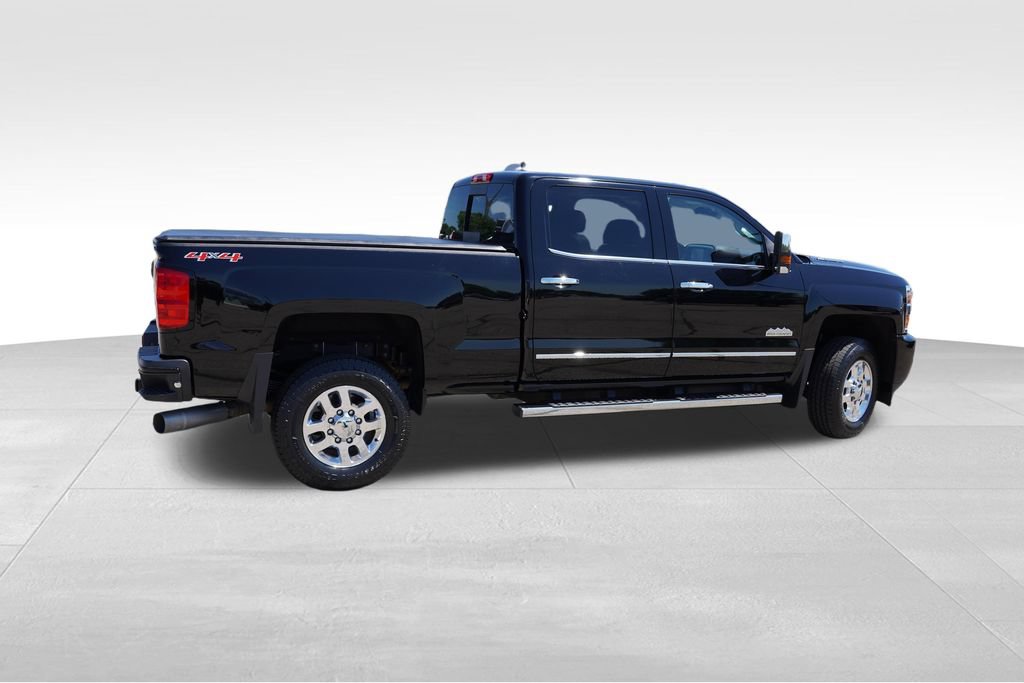 Used 2015 Chevrolet Silverado 3500 High Country w/ Duramax Plus Package AWD/4WD image 4