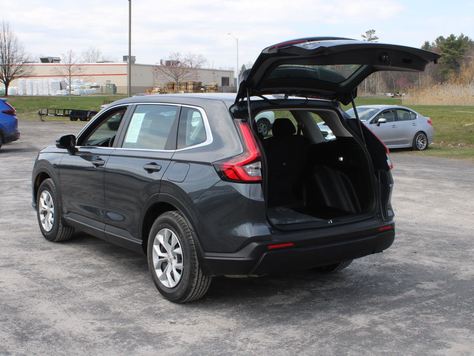 Used 2024 Honda CR-V LX image 7