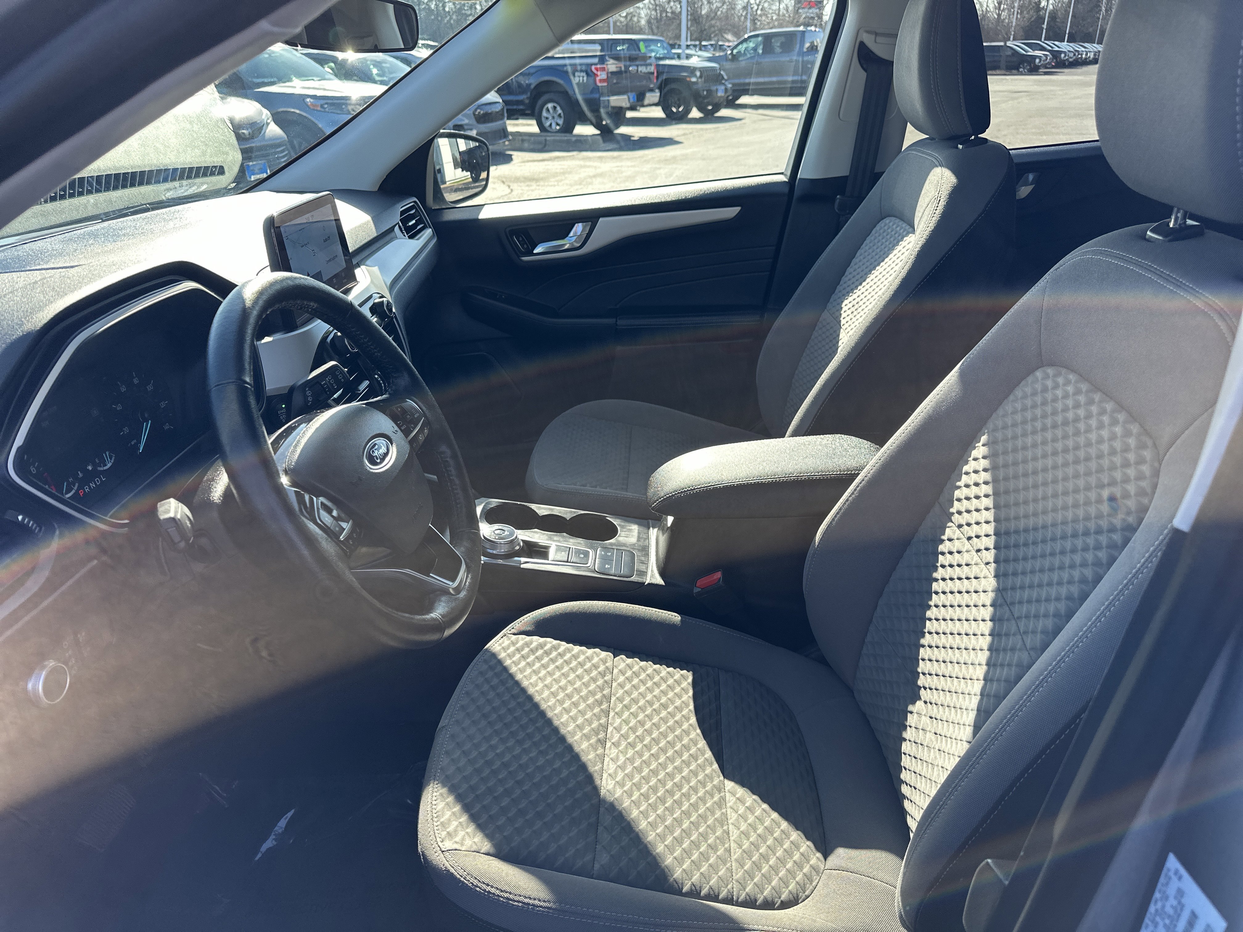 Used 2021 Ford Escape SE w/ Convenience Package image 17