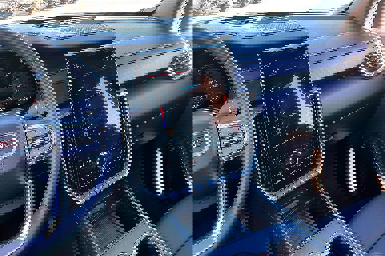 Certified 2024 GMC Acadia Elevation image 11