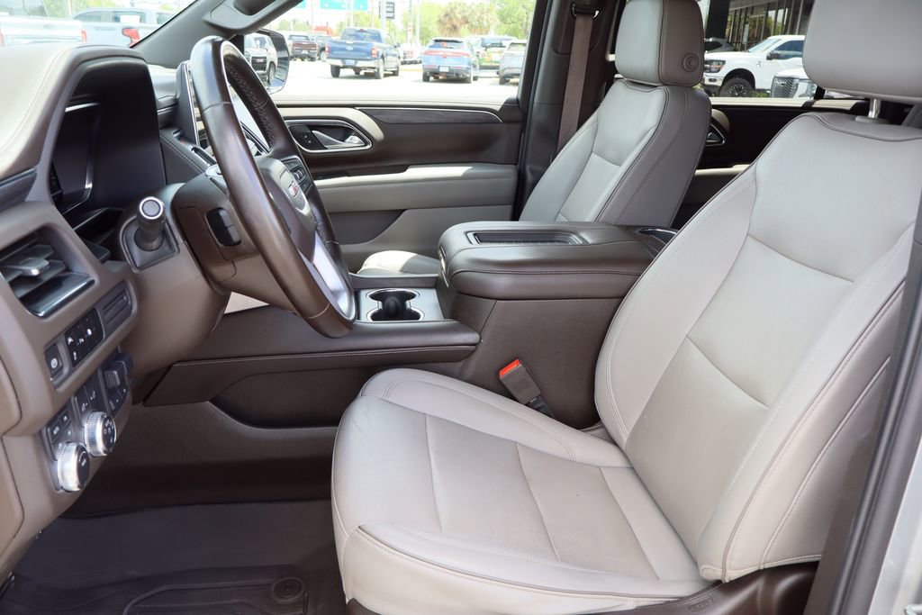 Certified 2023 GMC Yukon XL SLT w/ Max Trailering Package AWD/4WD image 23