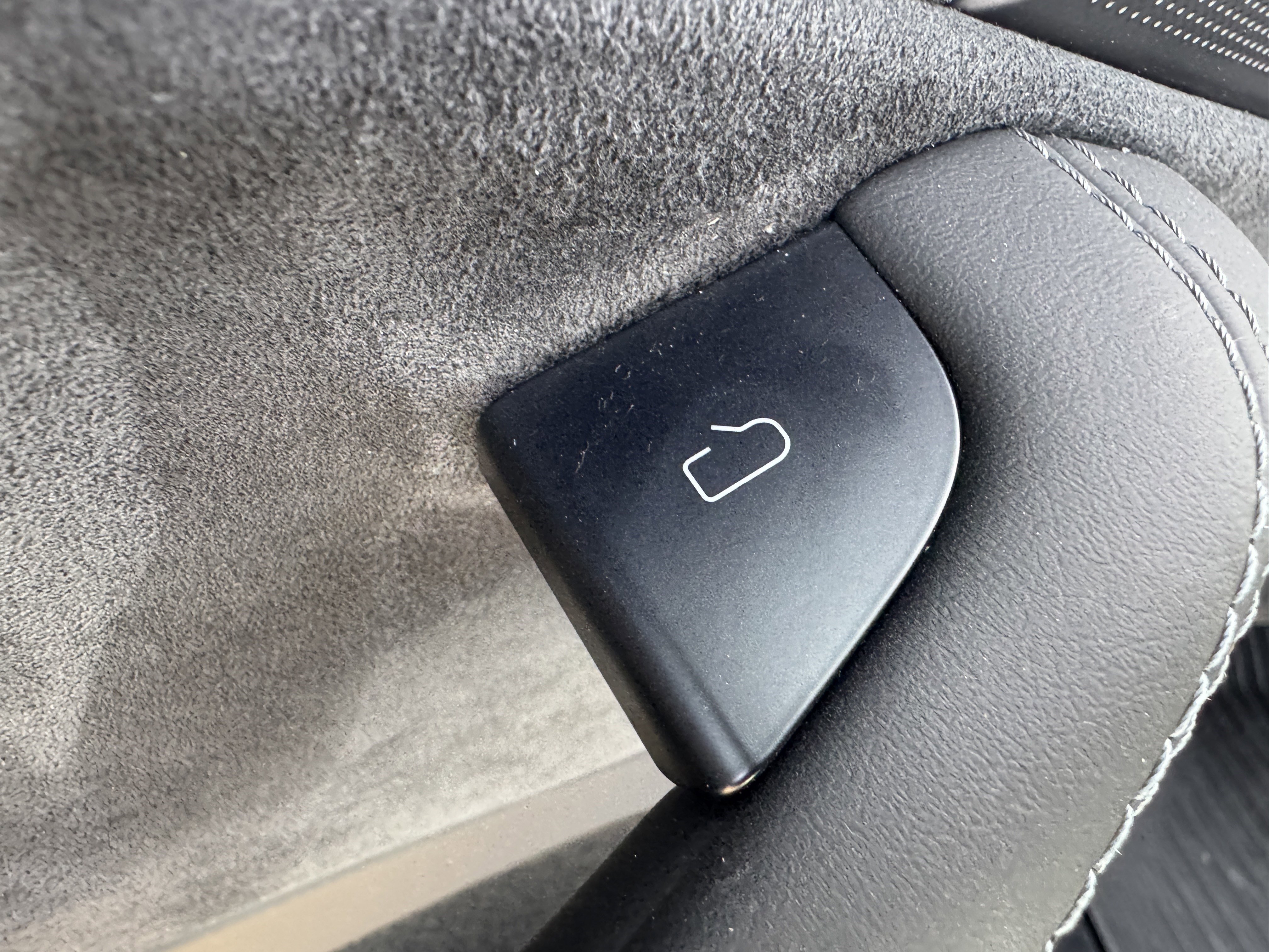 Used 2026 Tesla Model Y Long Range image 11