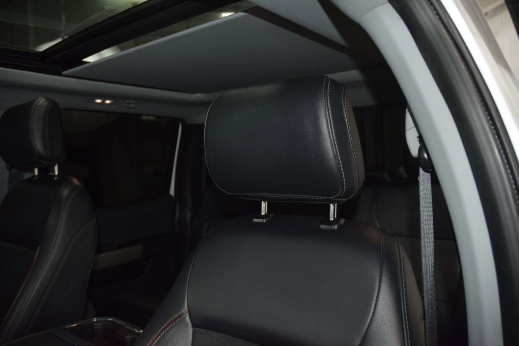 Used 2024 Ford F350 Lariat w/ Lariat Ultimate Package image 40