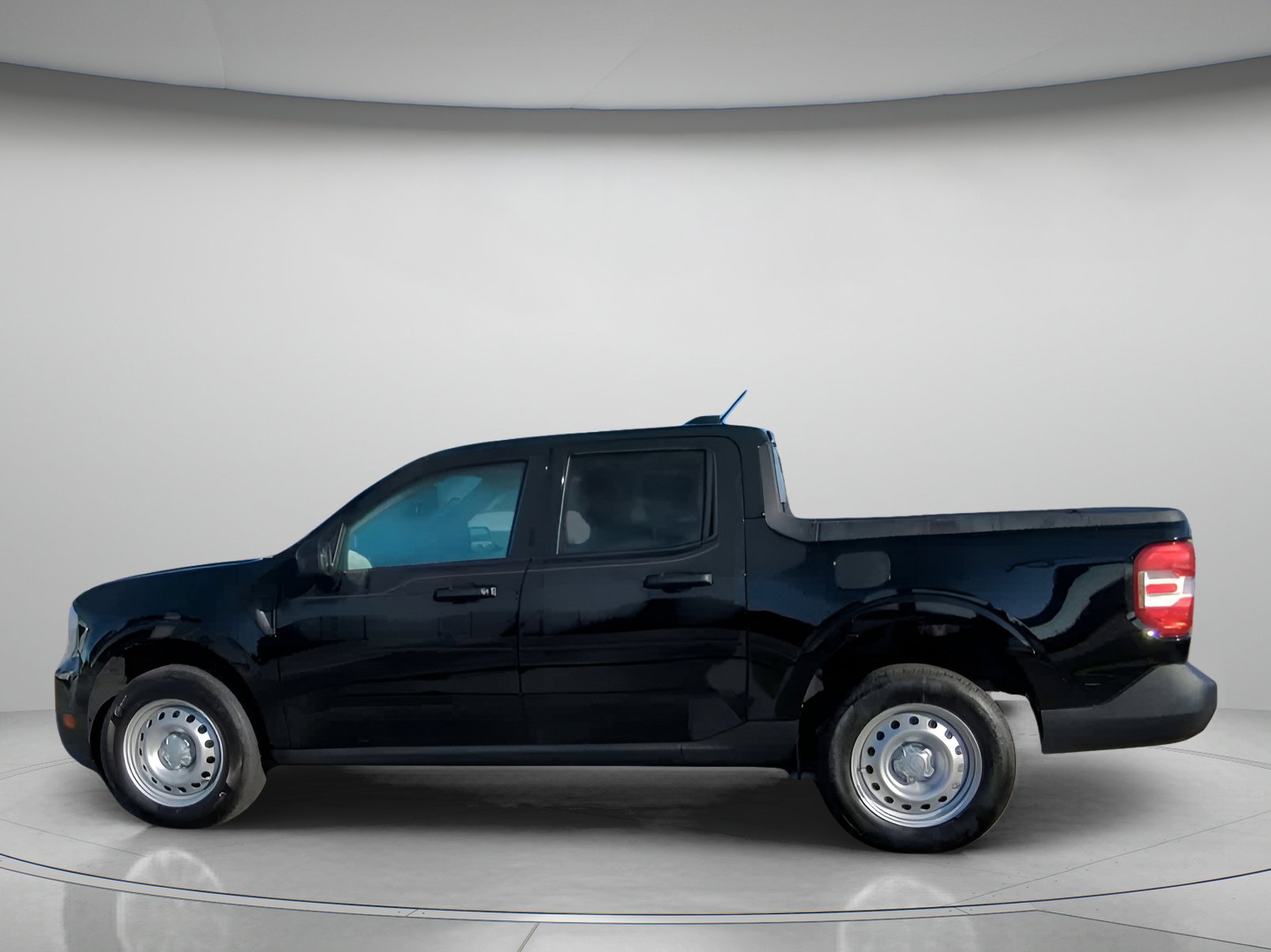 New 2026 Ford Maverick XL FWD image 17