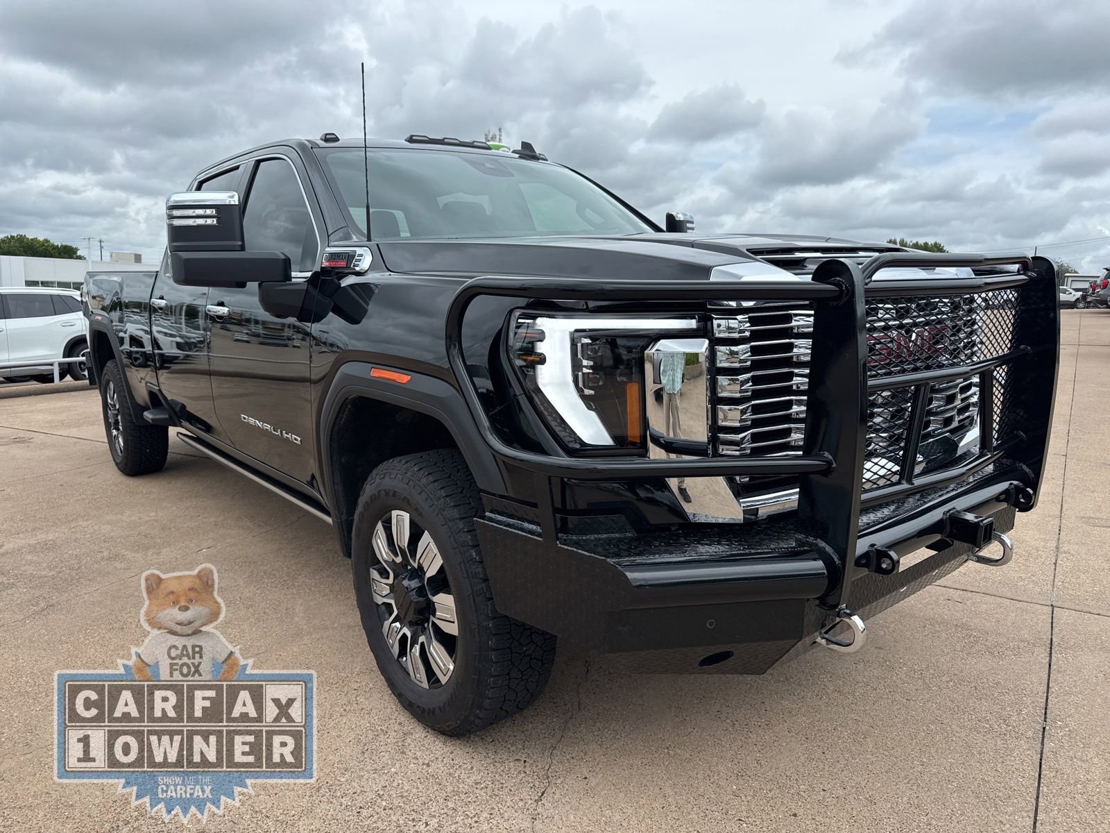Used 2025 GMC Sierra 3500 Denali w/ Denali Reserve Package AWD/4WD image 1