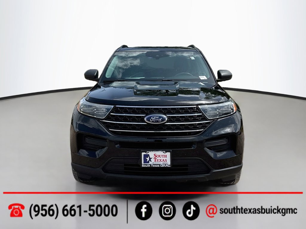 Used 2023 Ford Explorer XLT RWD image 2