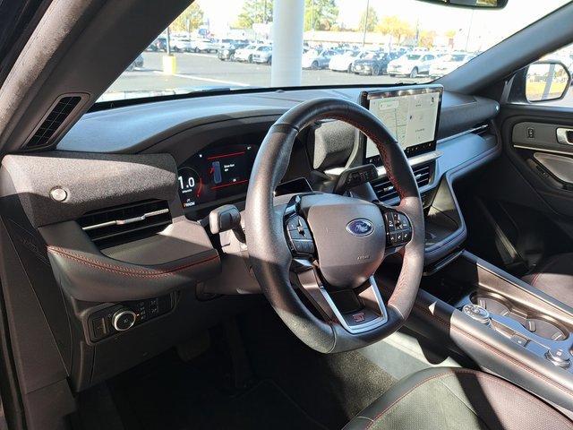 Certified 2025 Ford Explorer ST image 7