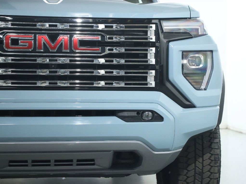 Used 2026 GMC Canyon Denali AWD/4WD image 7