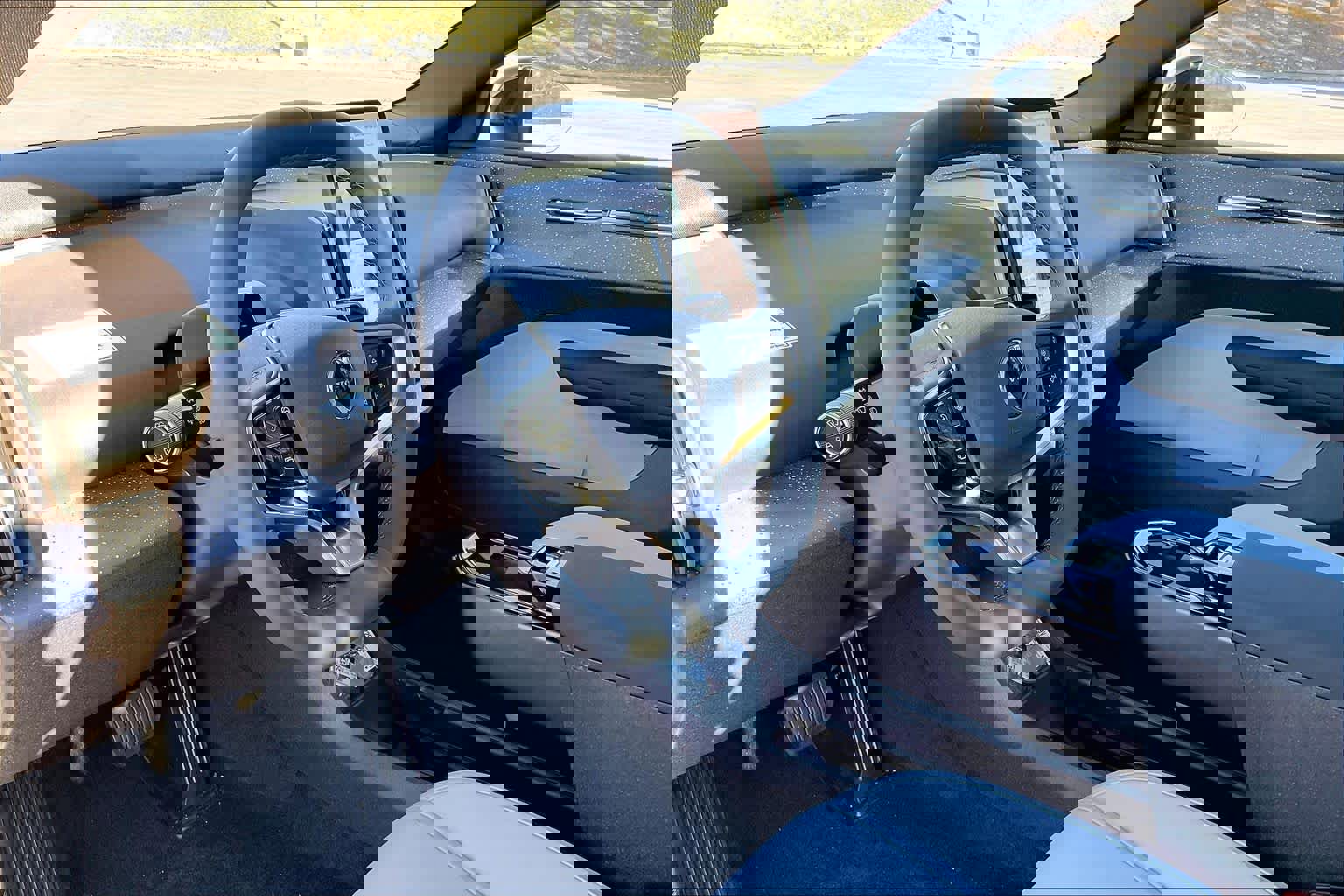 New 2025 Volvo EX30 Ultra w/ Protection Package Premier image 8