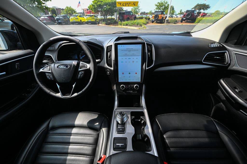 Certified 2024 Ford Edge SEL w/ Convenience Package AWD/4WD image 31