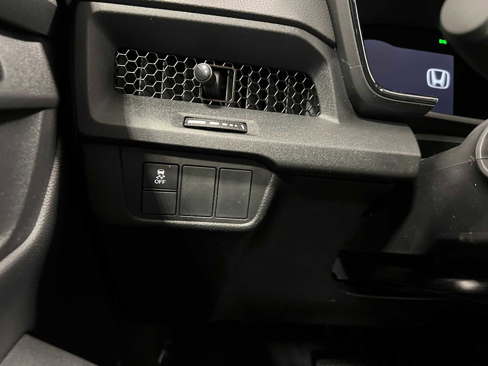 Certified 2025 Honda CR-V Sport image 18