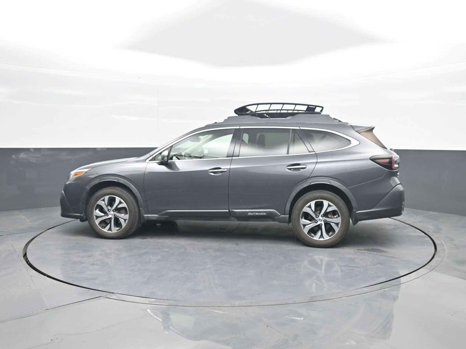 Used 2020 Subaru Outback Touring XT AWD/4WD image 5