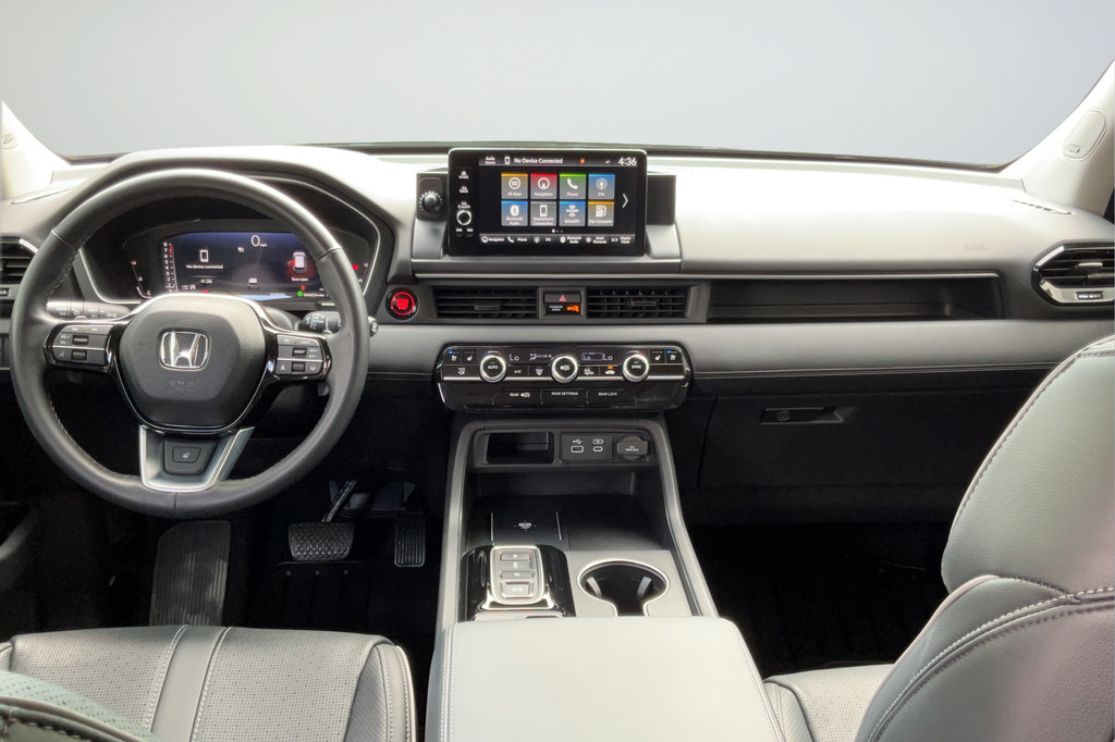 Used 2024 Honda Pilot Elite image 11