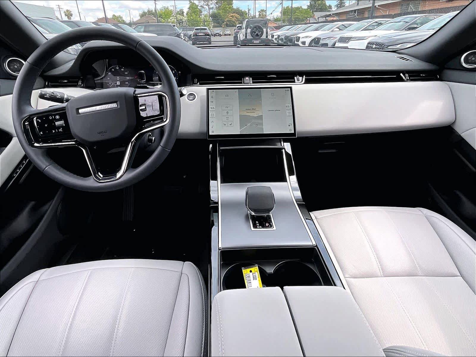 Used 2026 Land Rover Range Rover Evoque S AWD/4WD image 17